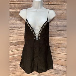 Millau Linen onesie romper with chains